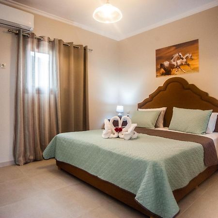 Ta Didymakia Apartments. Argostóli Extérieur photo